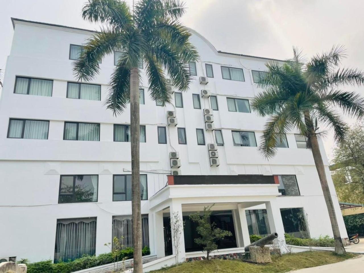 Kim Thanh Hotel, Vinh Phuc - Near Heron Lake Golf, Dam Vac 빈옌 외부 사진